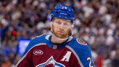 Nathan MacKinnon 7-13