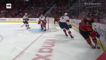 FLA@OTT: Zetterlund marque un but contre Sergei Bobrovsky