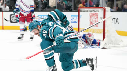 Hertl dokonal comeback Sharks