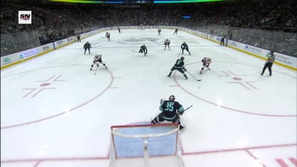 OTT@SEA: Tkachuk scores goal against Joey Daccord