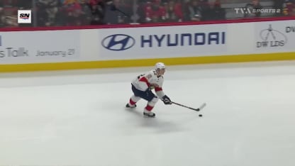 Forsling double l'avance avec un tir frappé