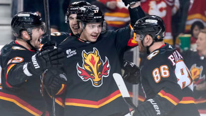 Sharangovich races Flames out to early lead