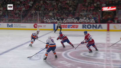 NYI@MTL: Slafkovsky scores goal against Ilya Sorokin