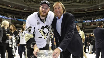 Kuhnhackl_Cup_Father