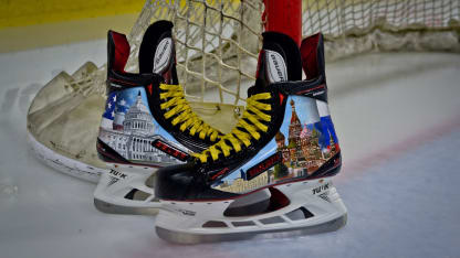 Ovechkin_skates_for_auction