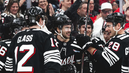 Hischier helpotti Devilsin ahdinkoa