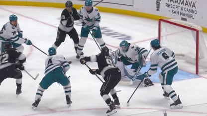 SJS@LAK: Turcotte scores goal against Yaroslav Askarov