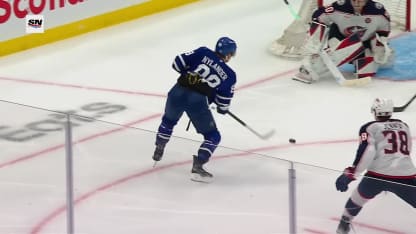 Nylander fait ricocher pour marquer