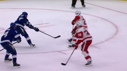 Killorn ouvre la marque