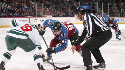 Gabriel Landeskog faceoff preseason Minnesota Wild 2017 September 24