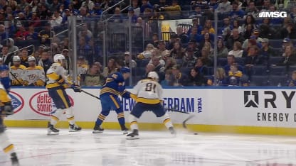 Doan double l'avance des Sabres