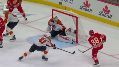 PHI@DET: Vladar with a great save against Patrick Kane