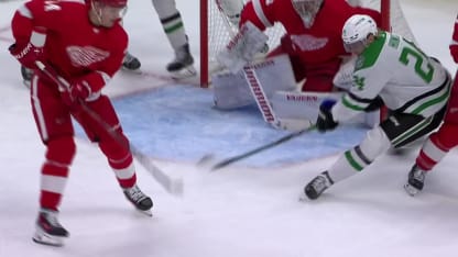 DAL@DET: Hintz scores goal against Detroit Red Wings