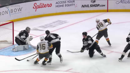 Smith's no-look backhander