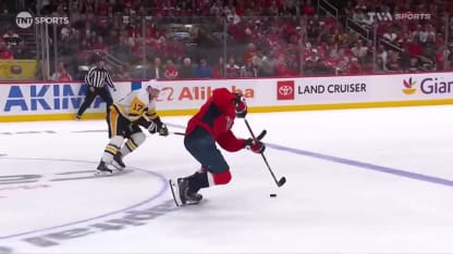 McMichael marque un but dans un filet désert