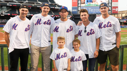 Islanders at Mets