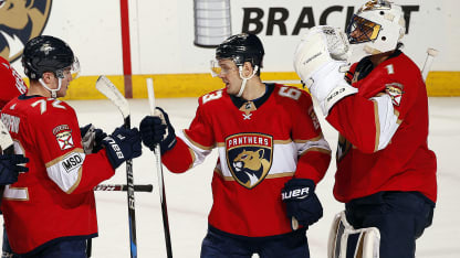 Panthers celebrate FLA-CAR