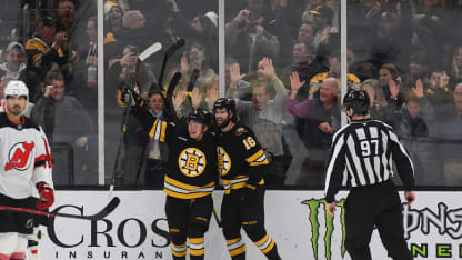 Mittelstadt finishes the tic-tac-toe in front