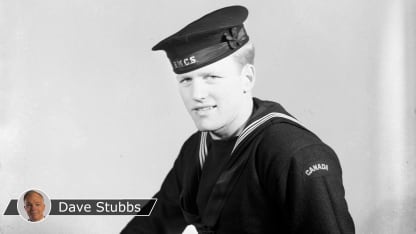 Garrett_1944_Navy_Stubbs-badge