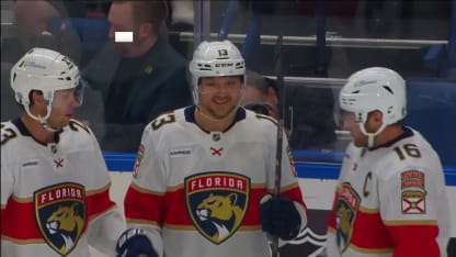 Barkov petaa paikan Reinhartille