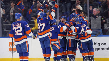 Unos encendidos New York Islanders saltan al primer lugar del Ranking