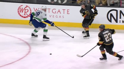 Reinhardt sort les mains devant Lankinen