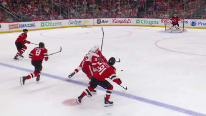 DET@NJD: Markstrom with a great save against Justin Faulk