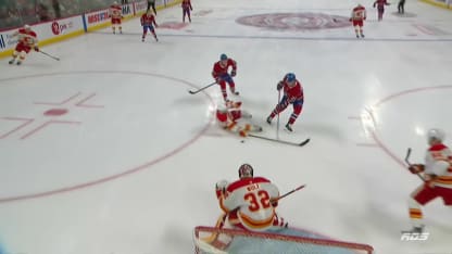 CGY@MTL: Kapanen marque un but contre Dustin Wolf