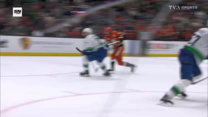 Strome brise l'impasse tard en 2e période