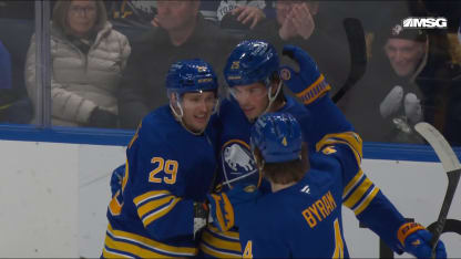 TOR@BUF: Power scores goal against Joseph Woll