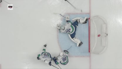 VAN@DAL: Demko with a great save against Sam Steel