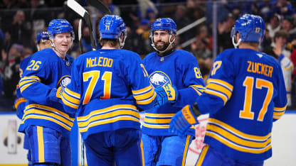 MIN@BUF: Tuch scores PPG against Filip Gustavsson