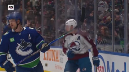 Tic-tac-toe, MacKinnon bat Lankinen