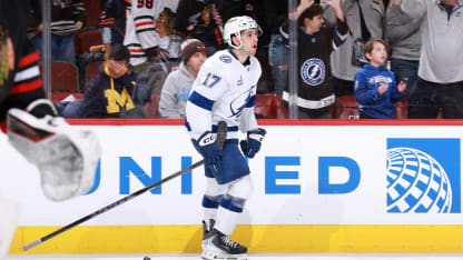 Lightning win in shootout