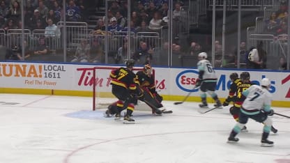 SEA@VAN: McCann scores goal against Nikita Tolopilo