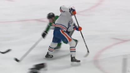 Oettinger résiste à McDavid