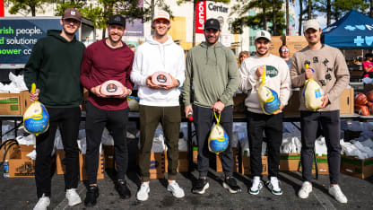 Carolina Hurricanes, Blue Cross NC And US Foods Provide Thanksgiving Meal Kits To More Than 2,000 Families Across The Triangle