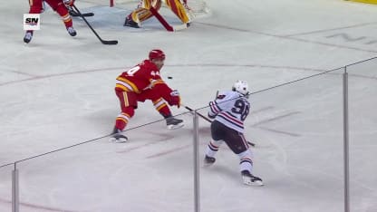 CHI@CGY: Bertuzzi scores PPG against Dustin Wolf