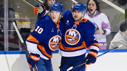 Holmström med tre pong mot Ducks