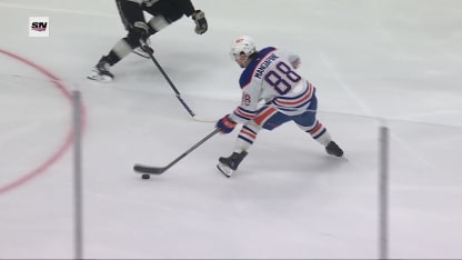 EDM@LAK: Mangiapane scores goal against Darcy Kuemper