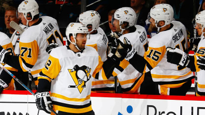 simon-celebration-vs-nyi