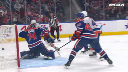 NYI@EDM: Lee scores goal against Stuart Skinner