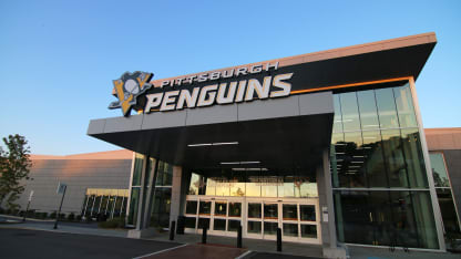 UPMC-Lemieux-sports-complex-exterior