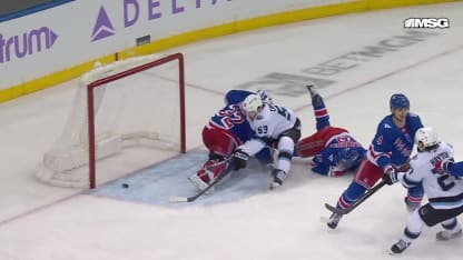 UTA@NYR: Carcone scores goal against Jonathan Quick