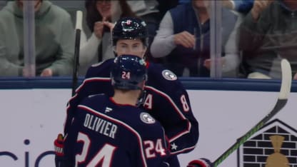 MTL@CBJ: Werenski scores goal against Jakub Dobeš