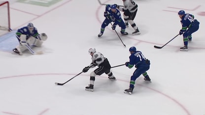 LAK@VAN: Panarin scores goal against Kevin Lankinen