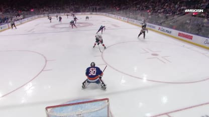 Tkachuk ne rate pas sa chance en échappée