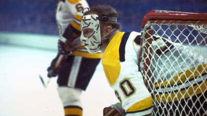 Cheevers_Bruins_1968