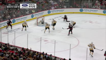 BOS@CAR: Korpisalo with a great save against Sebastian Aho