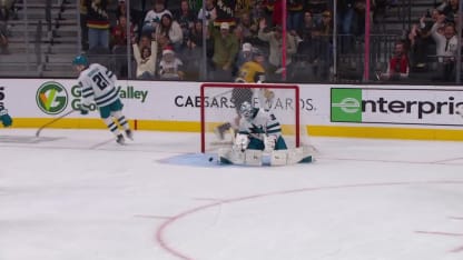 Smith marque sur réception après la mise en jeu